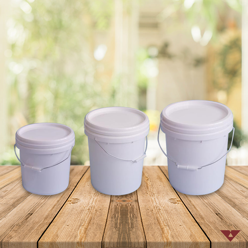 Pails with Lid & Metal Handle